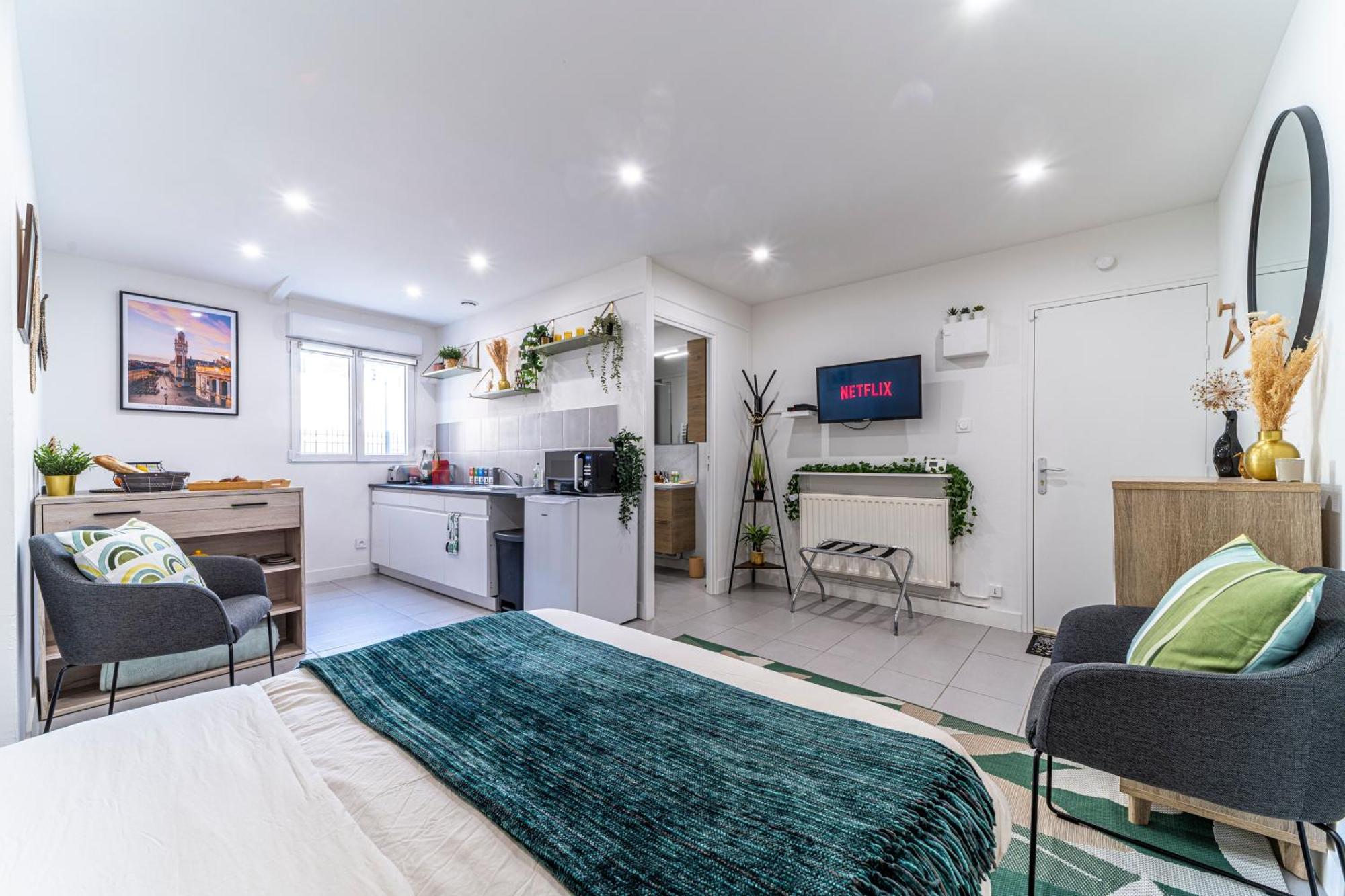 Le Cosy - Free Parking - Proche Gares Lille - Netflix - Wifi Apartment Mons-en-Baroeul Bagian luar foto